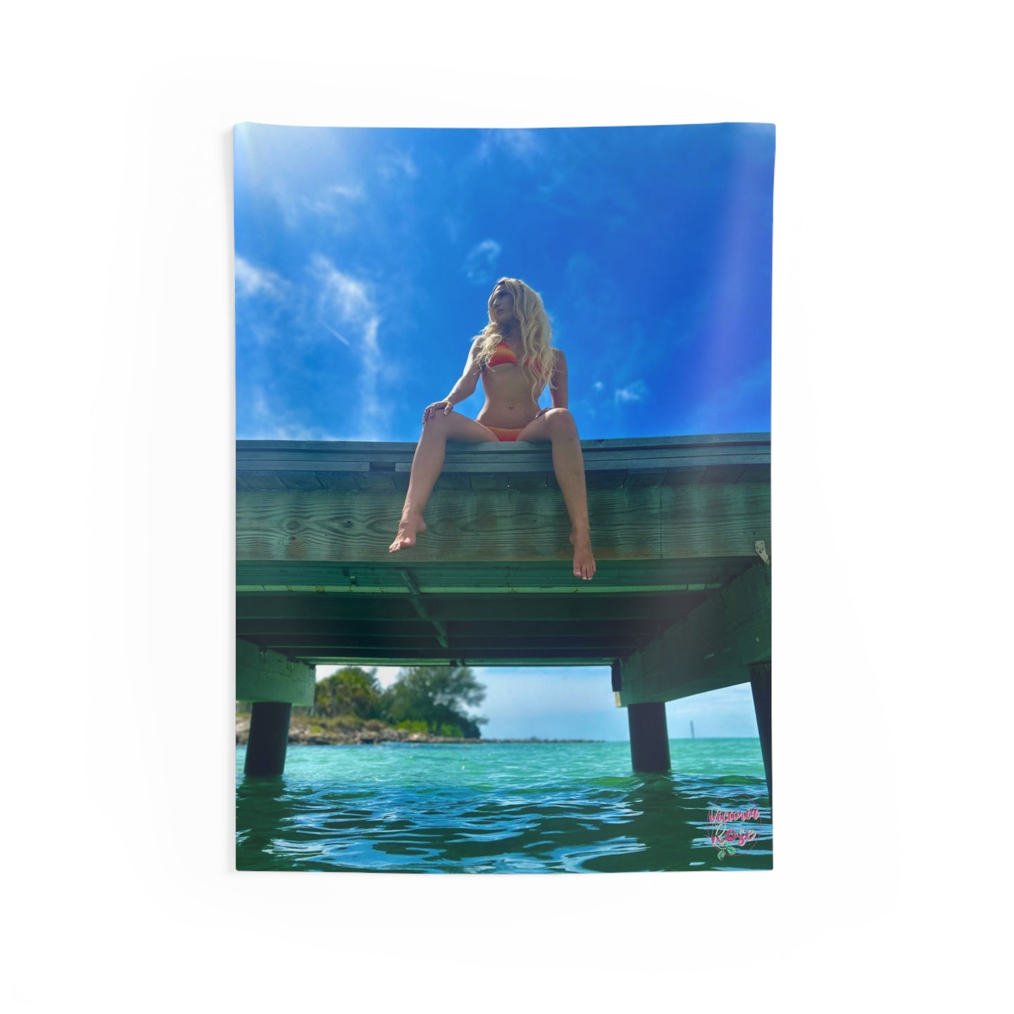 Victoria Rose Indoor Wall Tapestry (Above all odds)