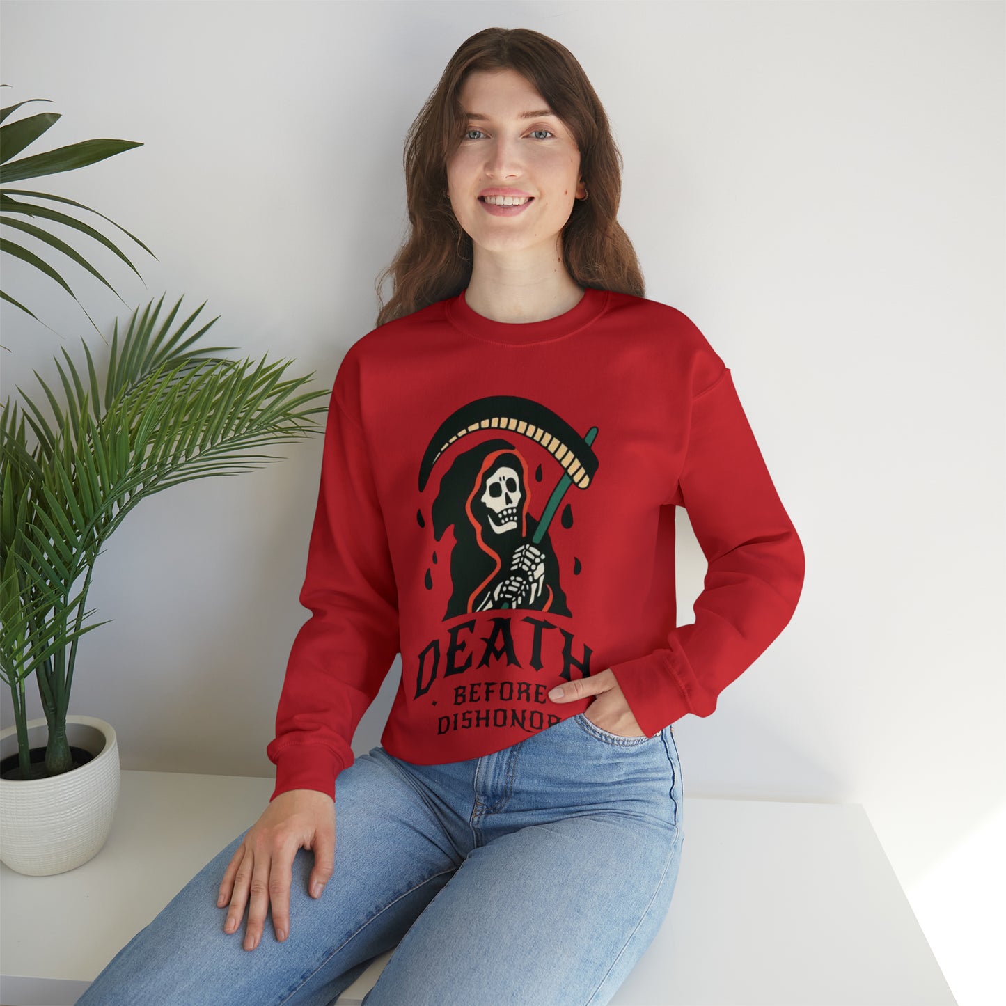 Death before dishonor Crewneck Sweatshirt